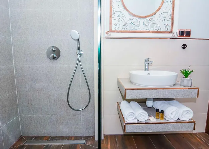 Bed and breakfast Kashmir