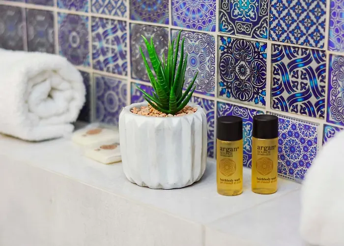 Kashmir Bed and breakfast 3*